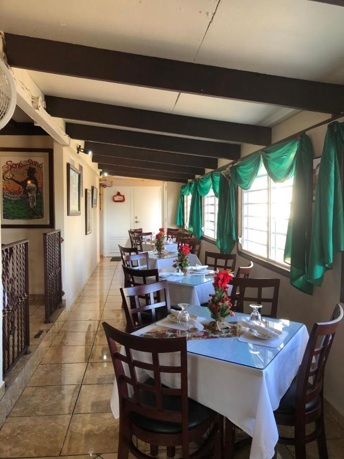 Tio Pepe'S Guest House Aibonito Exterior photo